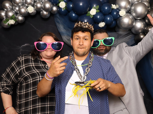 The Anatomy of an Epic Dinner Party: Magic, Menus, and Memories