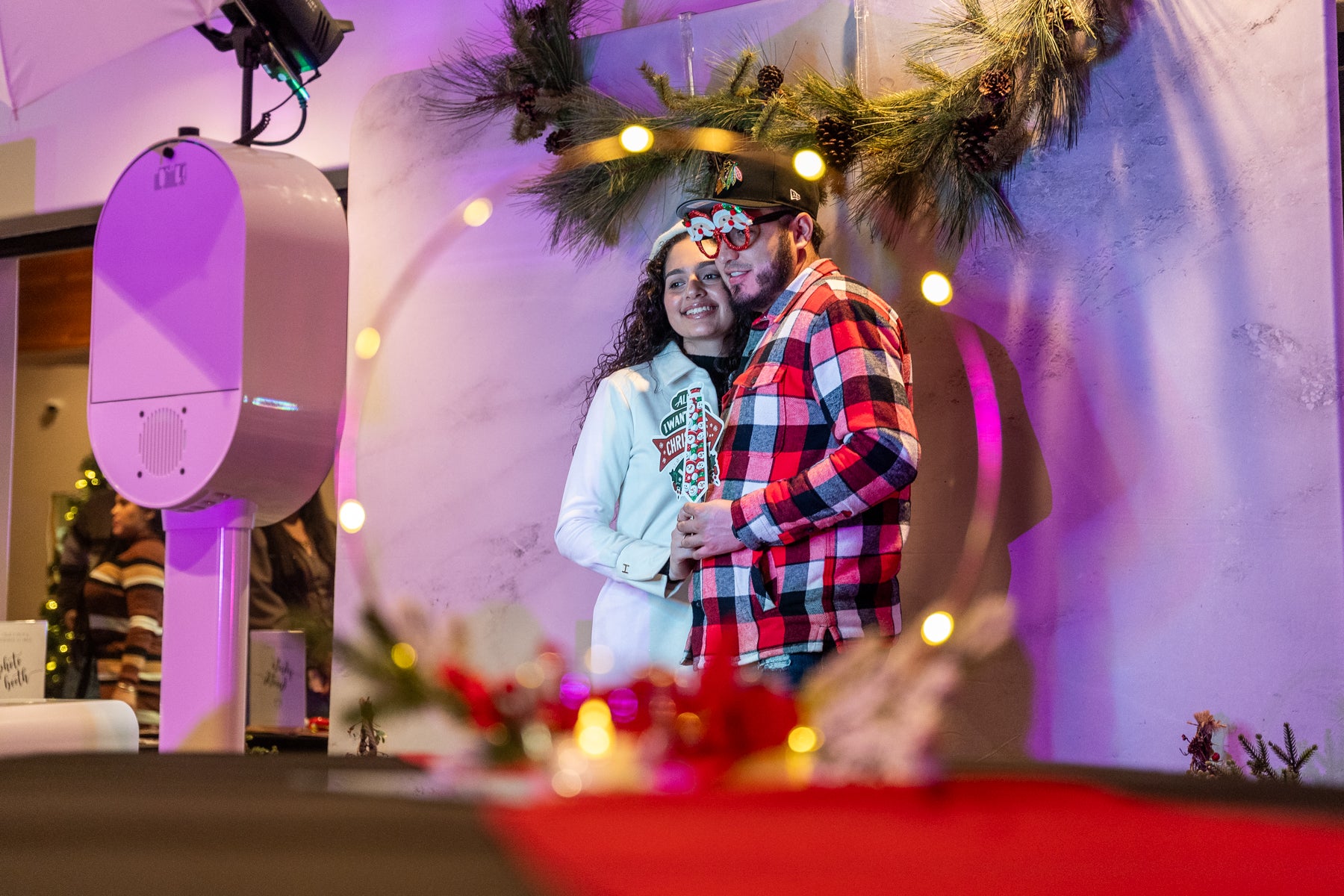 A Christmas Photo Booth: The Best Gift for Your Employees
